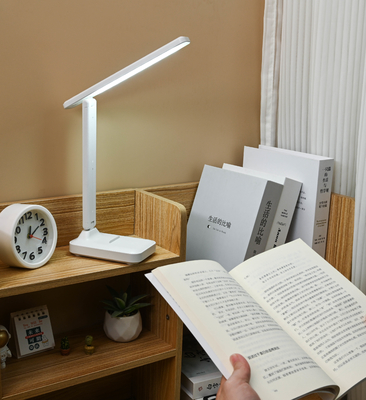 Lámparas de toque LED Lámparas de lado de cama Batería USB Lámparas móviles de escritorio de lectura para el salón