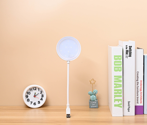 Lámpara de mesa de 5W USB con múltiples funciones