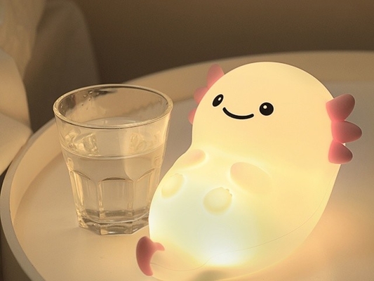 Personaliza tu iluminación con brillo ajustable Luz nocturna Tiempo de carga 4H
