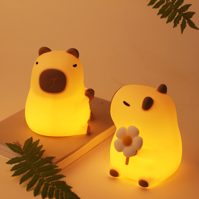 Lámpara nocturna de silicona de capibara dulce Luces nocturnas para niños Regalo USB Recargable Animales Lámpara nocturna de silicona