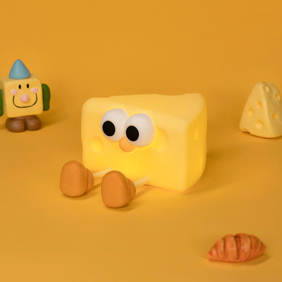 Fábrica de venta al por mayor de queso suave silicona lámpara para bebés de guardería sensible control del grifo 7 colores únicos luz nocturna para niños