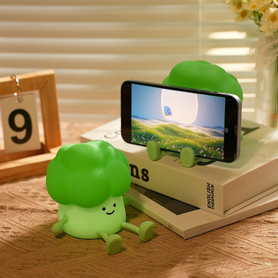 Cariñosos dibujos animados de brócoli para acompañar a los niños a dormir Silicona luz nocturna recargable lámpara de vegetal junto a la cama