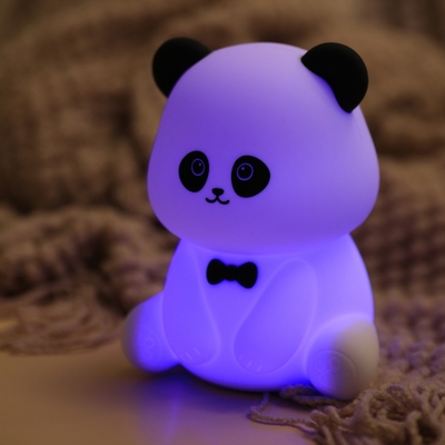 Señores Panda Luz nocturna Revestimiento y alivio del estrés Ornamento de oficina cabeza de cama Compañero de sueño lámpara de escritorio LED