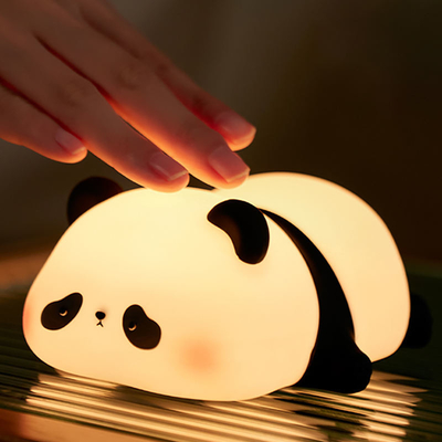 Personalización Luz nocturna de silicona Panda Usb Recargable Mesa Led Lamp Luz nocturna de silicona Luces nocturnas para el cuarto de los niños