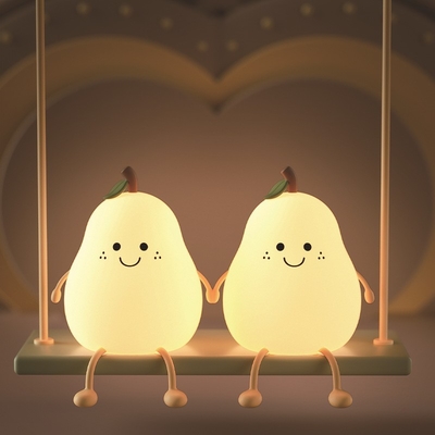 Luz nocturna de silicona de peras LED 7 colores apagado toque USB recargable dibujos animados lámpara de lado de cama decoración del dormitorio regalo de niño lindo
