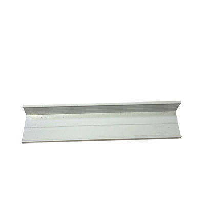 Grill de seguridad de balcón de 6 m equipado con marco de pista de aluminio Método de instalación atornillado Solución de seguridad duradera y robusta