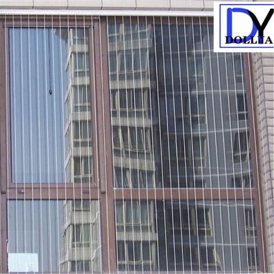 Rejilla invisible de acero inoxidable 316 con separación de alambre de 5 cm para facilitar la evacuación en caso de incendio