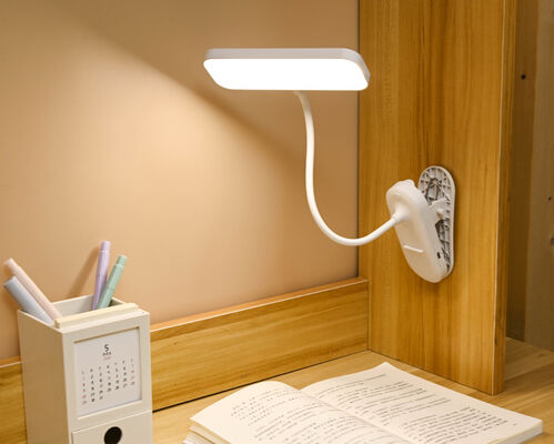 Lámparas de mesa de toque modernas con clips flexibles para atenuar la luz de escritorio con batería para lectura y estudio