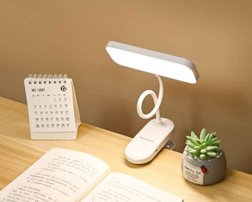 Lámparas de mesa de toque modernas con clips flexibles para atenuar la luz de escritorio con batería para lectura y estudio