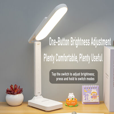 Hasta 8 horas de tiempo de uso lámpara de escritorio LED para estudio dormitorio que ofrece posicionamiento flexible y luz amigable para los ojos