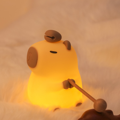 Divertido dibujo animado Capybara luz nocturna Control de toque 1200mAh luz nocturna recargable para dormir con 7 colores cambiantes