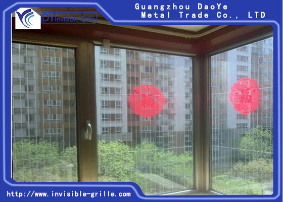 La parrilla invisible moderna añadió papeles incorpora parrillas invisibles del Anti-robo de una ventana del sistema