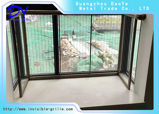 Parrillas de ventana inoxidables de la fuerte seguridad para el balcón casero